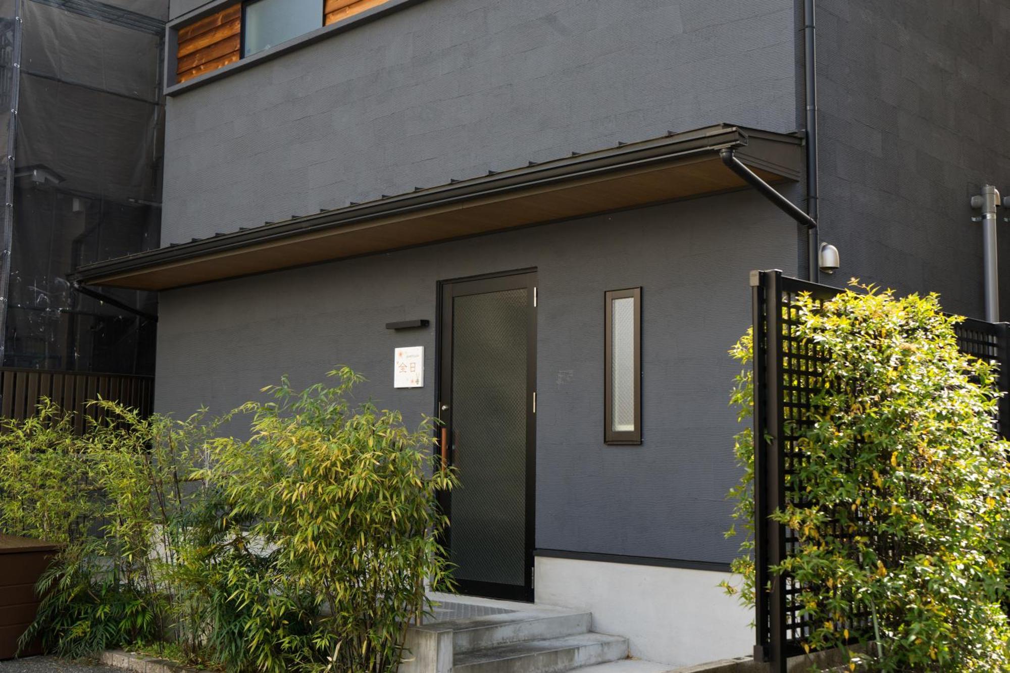 Guesthouse Zennichi เกียวโต ภายนอก รูปภาพ