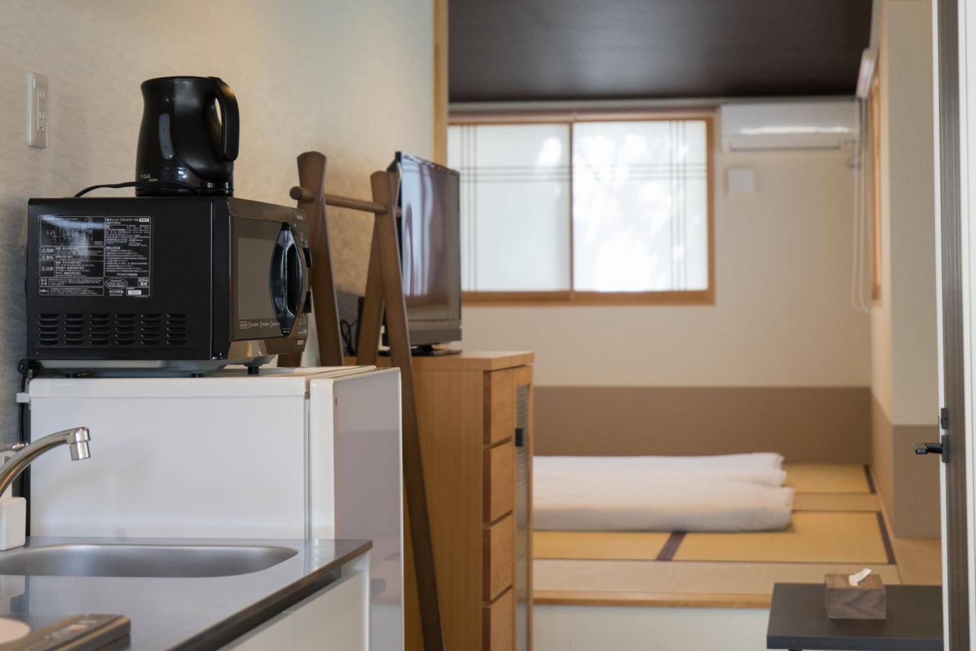 Guesthouse Zennichi เกียวโต ภายนอก รูปภาพ